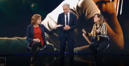 Vladimir Luxuria contro Daniela Santanché: «Non può parlare di natura, è più rifatta di me» article-post