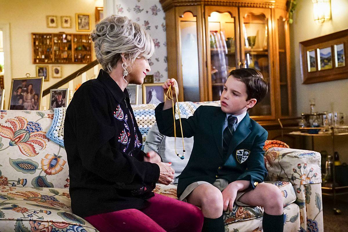 Young Sheldon: “An Eagle Feather, a String Bean and an Eskimo” (Recensione 1×10) article-post