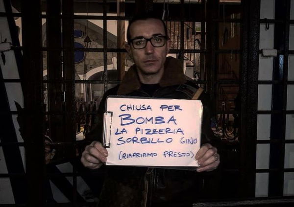 Napoli, bomba contro la storica pizzeria di Gino Sorbillo. Il pizzaiolo: «Riapriremo presto»