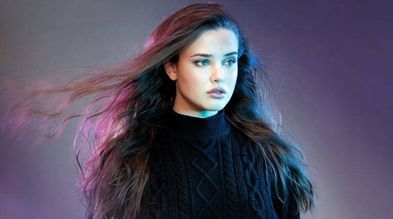 Cursed: Katherine Langford, la star di 13 reason Why, si aggiunge al cast article-post