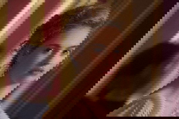 Downton Abbey: Julian Fellowes spiega perché non ci sarà Lily James