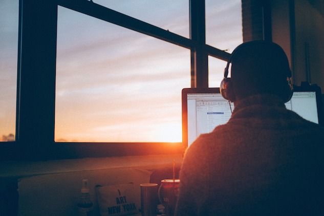 Famiglia Salentina soggiogata dal web: non uscivano di casa da due anni e mezzo