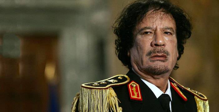 Gheddafi: Dopo Gomorra, Roberto Saviano lavora alla nuova serie Sky article-post
