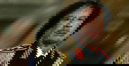 Gheddafi: Dopo Gomorra, Roberto Saviano lavora alla nuova serie Sky article-post