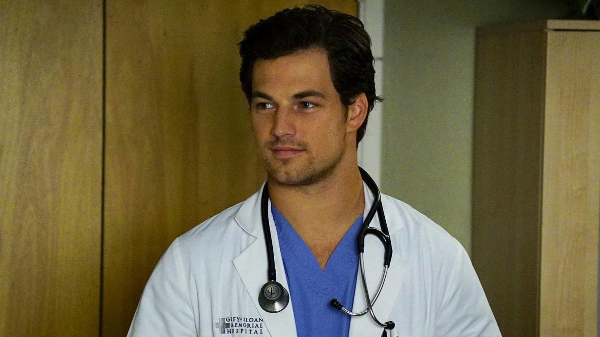 Grey’s Anatomy 15: Giacomo Gianniotti sul futuro di Andrew e Meredith article-post