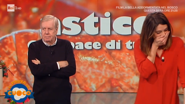 La prova del cuoco, Claudio Lippi ad Elisa Isoardi: “Ecco perché te li giochi tutti”