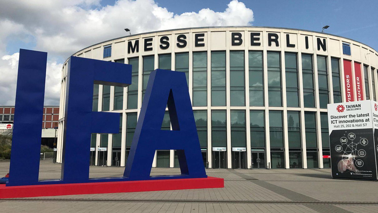 IFA 2018: Toshiba rilascia la prima tv in 8K article-post