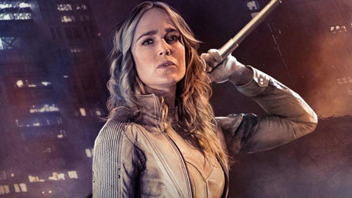 Legends of Tomorrow 3: Constantine a bordo della Waverider article-post