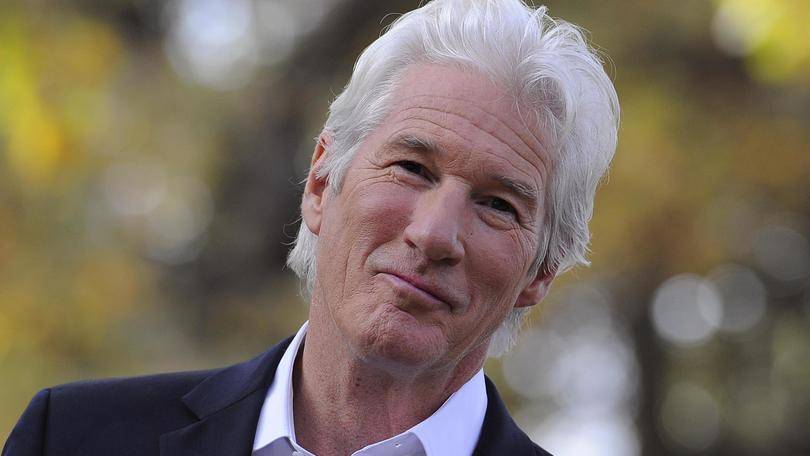MotherFatherSon: Prima immagine di Richard Gere nella serie BBC article-post
