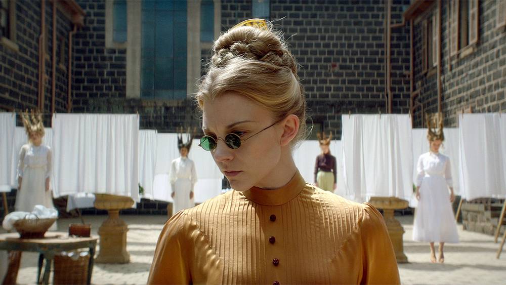 Picnic a Hanging Rock: Natalier Dormer di “Game of Thrones” parla della sua nuova serie article-post