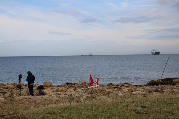 La Sea Watch 3 sbarca a Catania, con il rischio di sequestro
