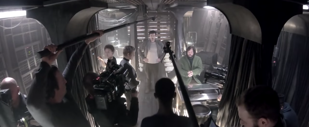 Nightflyers: George R.R Martin nel first look della nuova serie Syfy | VIDEO article-post