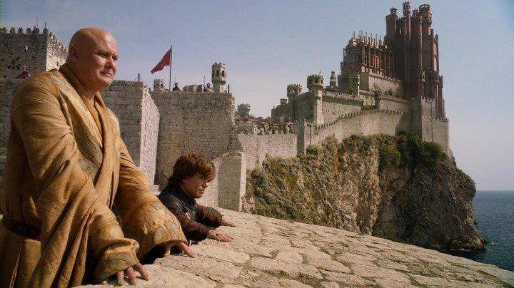 Game of Thrones 8: Nuove immagini dal set di Approdo del Re article-post