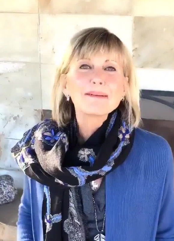 Ok, Olivia Newton non è in fin di vita | VIDEO