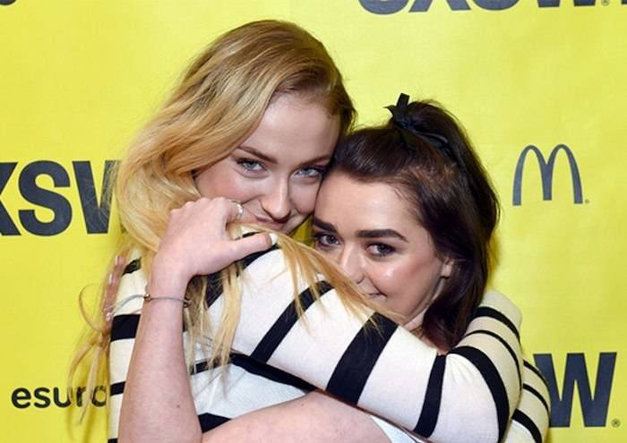 Game of Thrones: Maisie Williams farà da damigella di nozze a Sophie Turner article-post