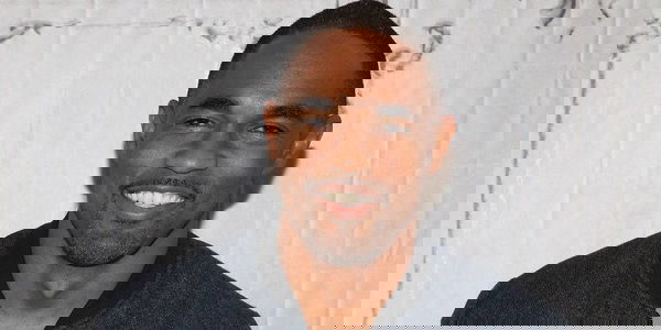 Tra Station 19 e Grey’s Anatomy, Jason George in vacanza in Italia | Video