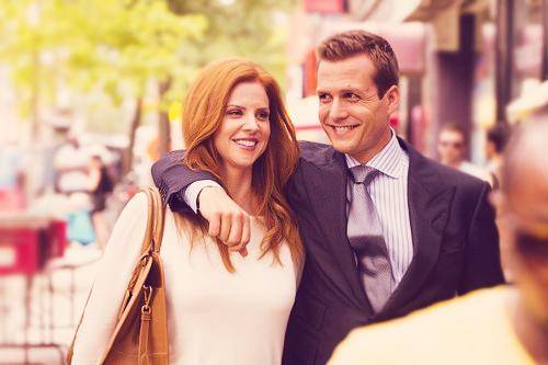 Suits 7: Aaron Korsh e le conseguenze per Donna e Harvey