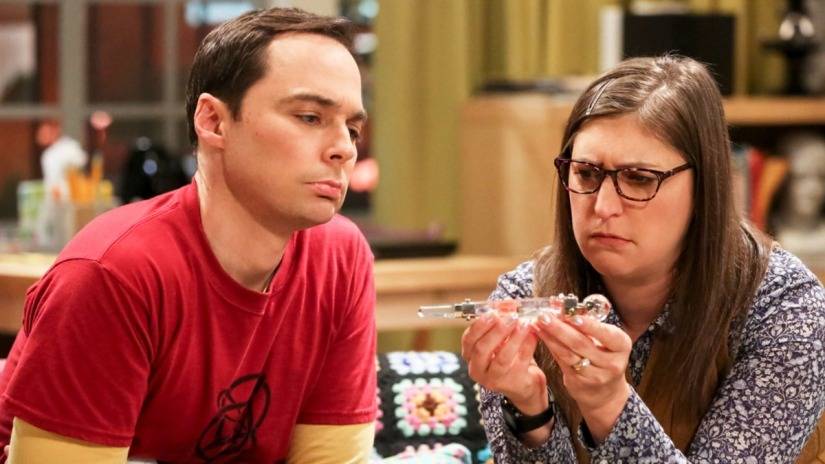 The Big Bang Theory 12×02: Recensione “The Wedding Gift Wormhole” article-post