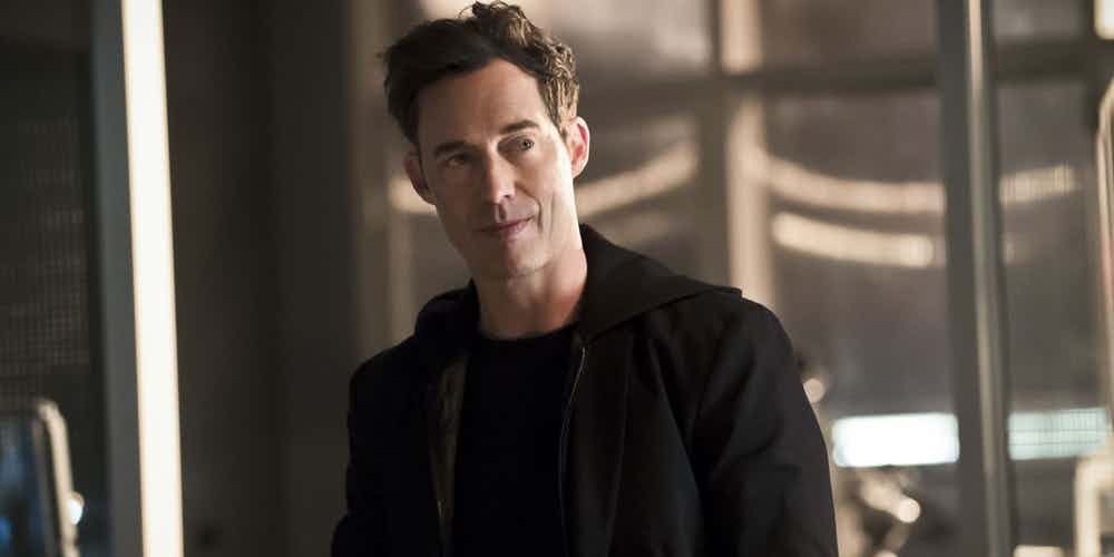 The Flash 5×11: La vita di Nora in pericolo e uno scontro tra Caitlin e Killer Frost | VIDEO article-post