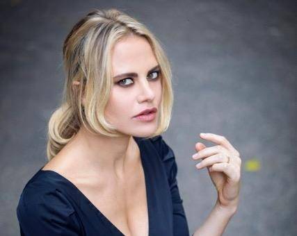 Melania Dalla Costa:  La mia ragazza interrotta nel film “Stato di Ebrezza”