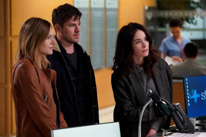 Timeless: recensione episodio 2×05: “The Kennedy Curse” article-post