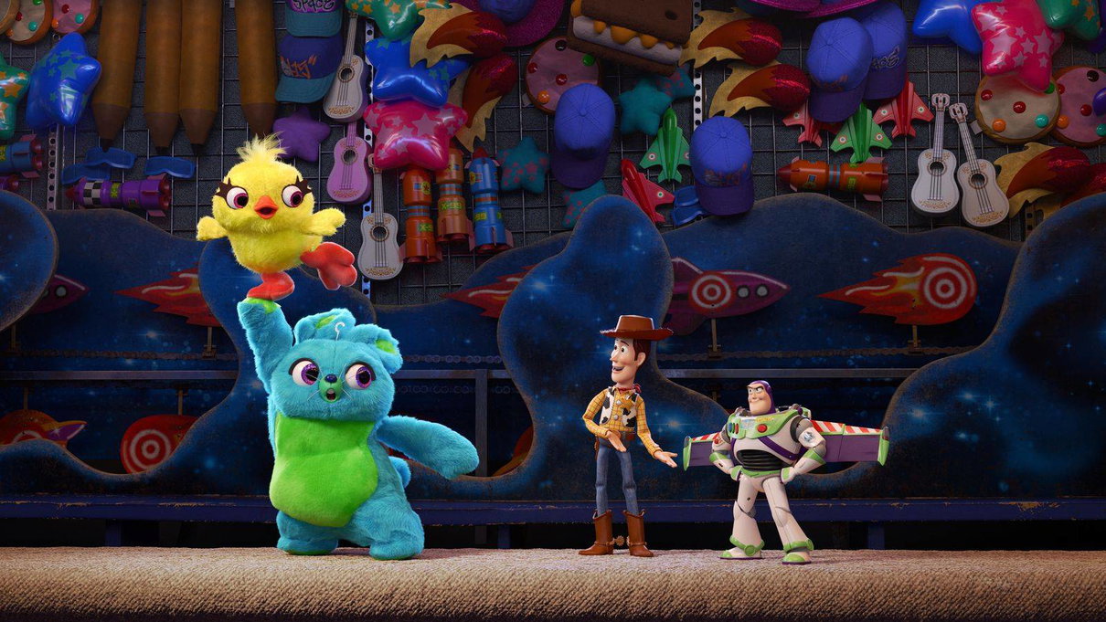 Toy Story 4: 3 Nuovi poster con Buzz Lightyear e non solo | FOTO article-post