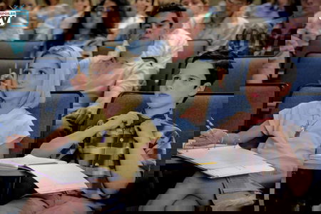 Young Sheldon 2×02: Recensione “A Rival Prodigy and Sir Isaac Neutron” article-post