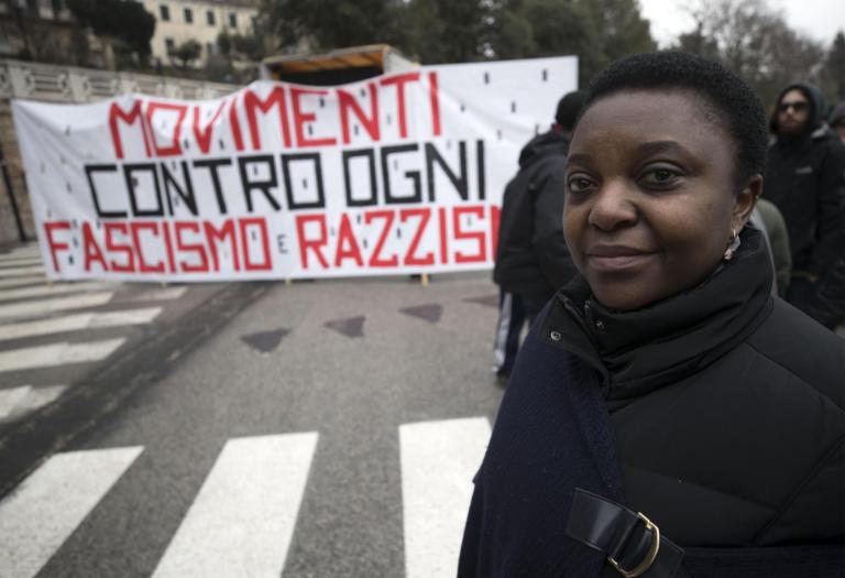 Il marito di Cécile Kyenge si candida con la Lega