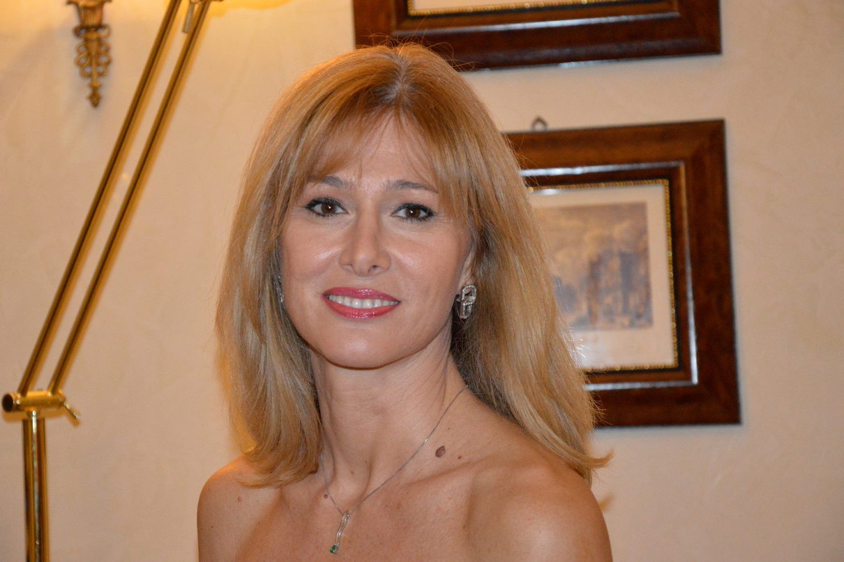 Francesca Donato ha paragonato i vaccini agli esperimenti dei nazisti article-post