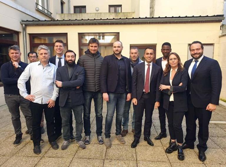Di Maio ora non vuole più stare con Chalençon, ma lui parlava di paramilitari già a dicembre