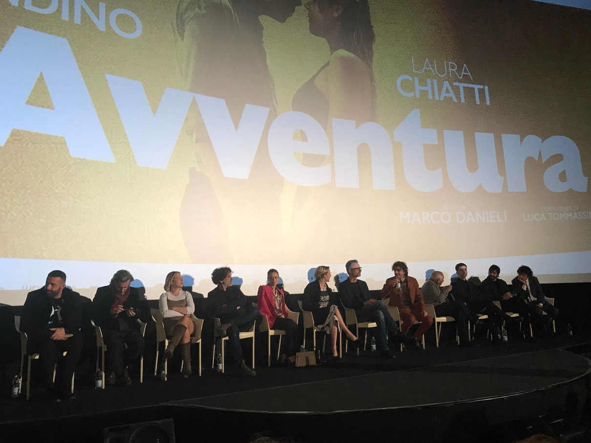 Un’avventura: Michele Riondino e Laura Chiatti presentano il film sulle musiche di Mogol e Battisti article-post