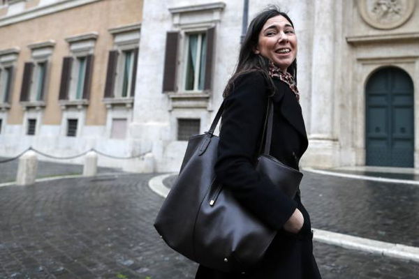 Giulia Sarti non ricuce: dimissioni dalla Commissione Giustizia e autosospensione dal M5S