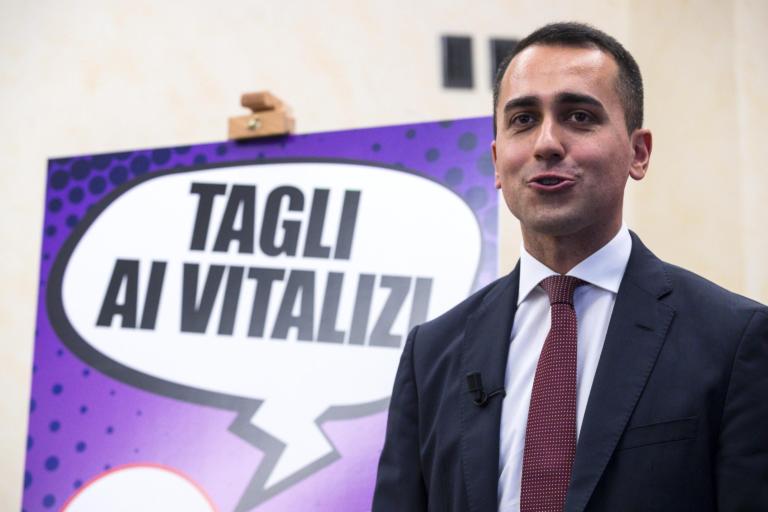 La denuncia del sindacato dei giornalisti campani: «Di Maio salvato da un amico nell’Odg»