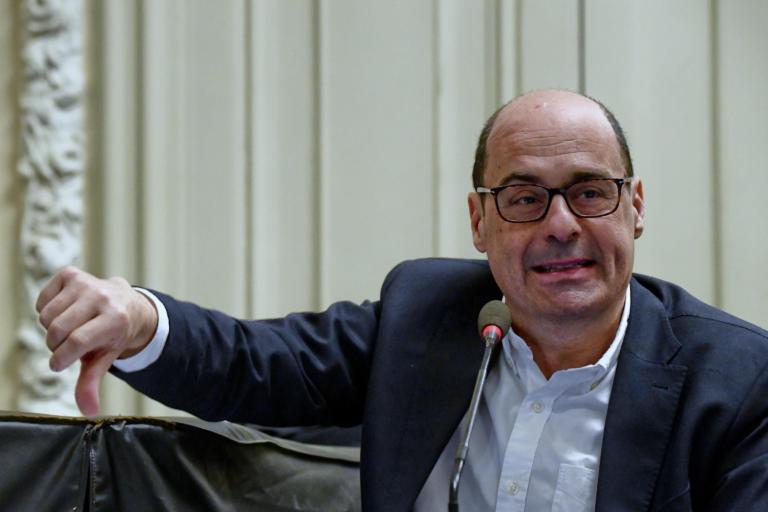 Zingaretti: «Mi sono candidato per fermare Matteo Salvini»