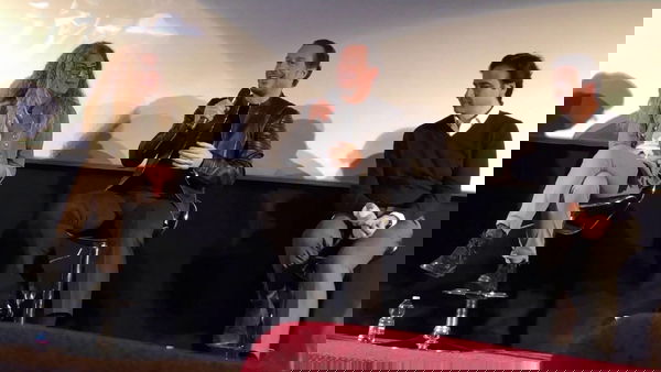 1994, Stefano Accorsi intervista: “finalmente si va a palazzo”| EXCL