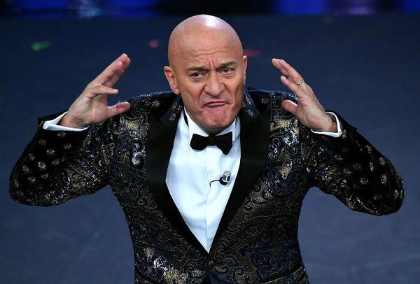 «I migranti, pentolone e hakuna matata»: polemiche social per una battuta di Bisio a Sanremo