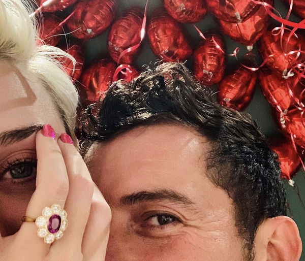 Katy Perry e Orlando Bloom sono ufficialmente fidanzati: la proposta a San Valentino