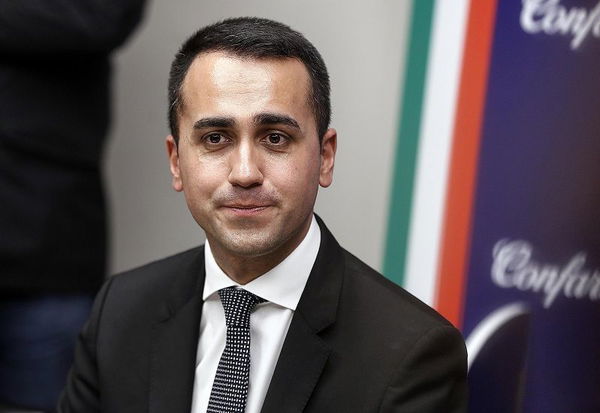 Di Maio spiega la svolta: «Cambio il M5S perché sono stanco di perdere»