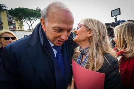 Il ministro Bussetti nella bufera per le frasi sugli insegnanti del Sud. Di Maio: «Chieda scusa» article-post