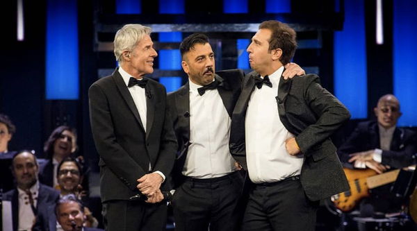 «La panciera può attendere»: l’ex di Baglioni risponde a Pio e Amedeo con uno scatto sexy