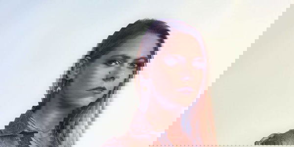 Roswell New Mexico: Lily Cowles dichiara “Ci sarà un grande conflitto”