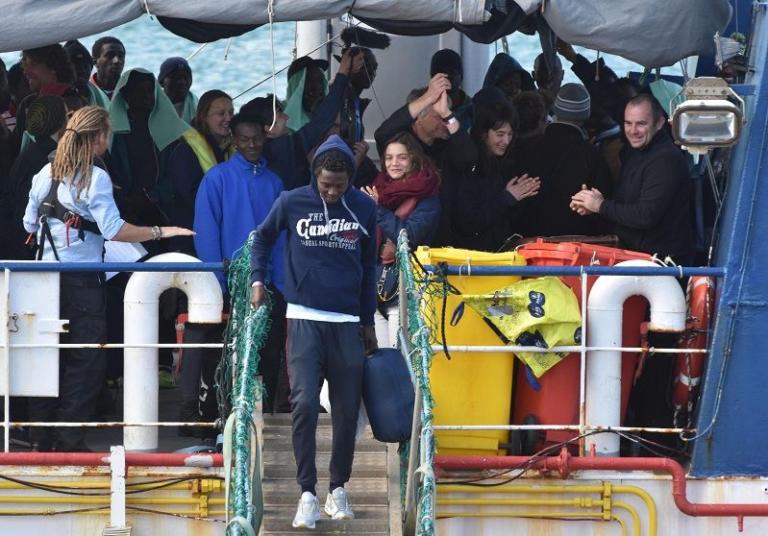 La Procura di Catania apre un’inchiesta sullo sbarco dei migranti della Sea Watch