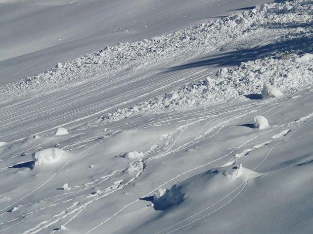 Valanga travolge sciatori sulla pista a Crans Montana