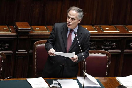 L’Italia sostiene la necessità di nuove elezioni libere in Venezuela, ma non riconosce Guaidò article-post