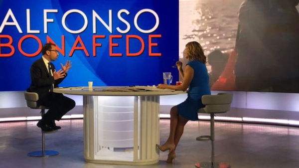 Bonafede: «Soffro quando vedo i barconi dei migranti in difficoltà»