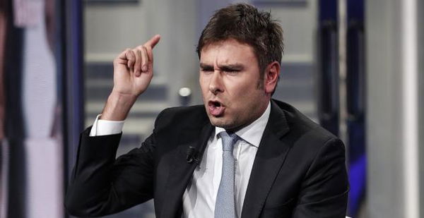 Di Battista torna per dire: «Il silenzio è bellissimo». E Sky non manda in onda i suoi reportage