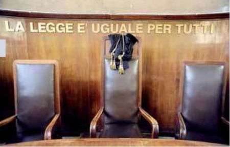 Genova, ottiene sconto di pena perché uccise la compagna ma «era deluso» article-post