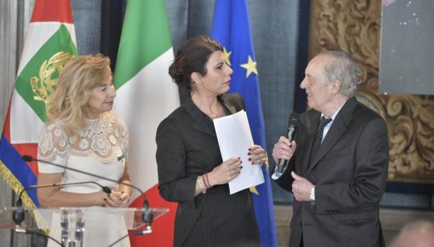 Geppi Cucciari