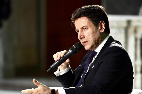 L’annuncio di Conte: «Il governo ridiscuterà interamente il progetto Tav»