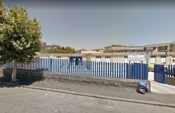 Gravina di Catania, non c’è stato alcun attacco all’Istituto comprensivo da parte di un uomo armato